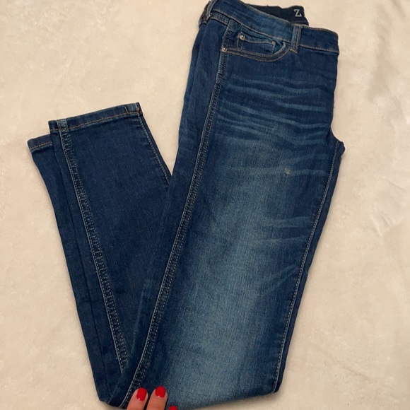 Zara Jeans